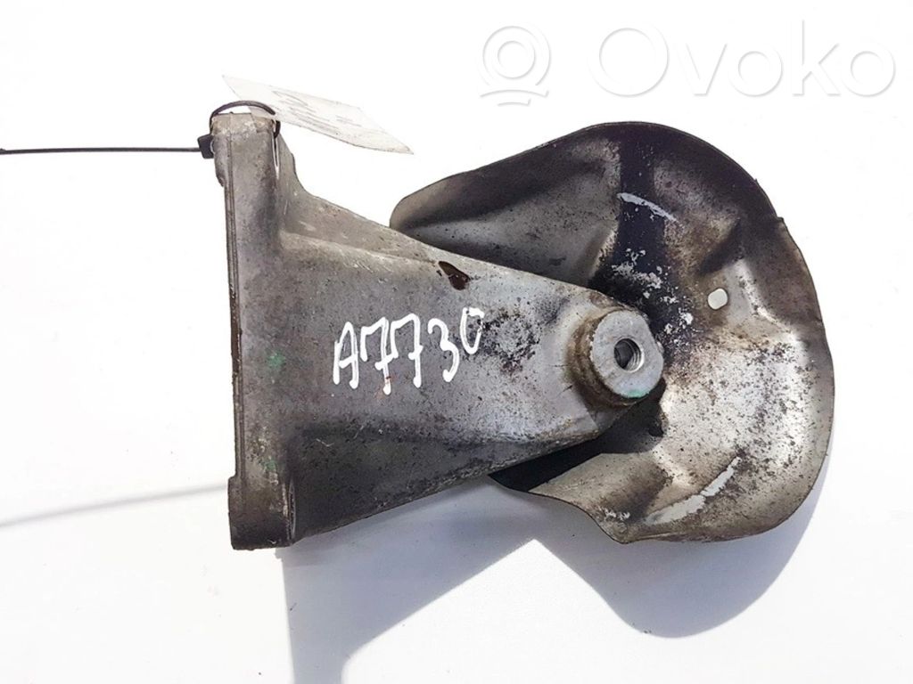 Mercedes-Benz C W202 Supporto di montaggio del motore (usato) 