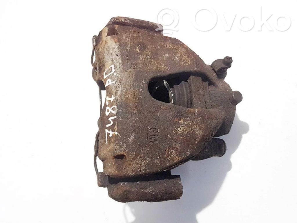 Opel Zafira B Zacisk hamulcowy przedni 