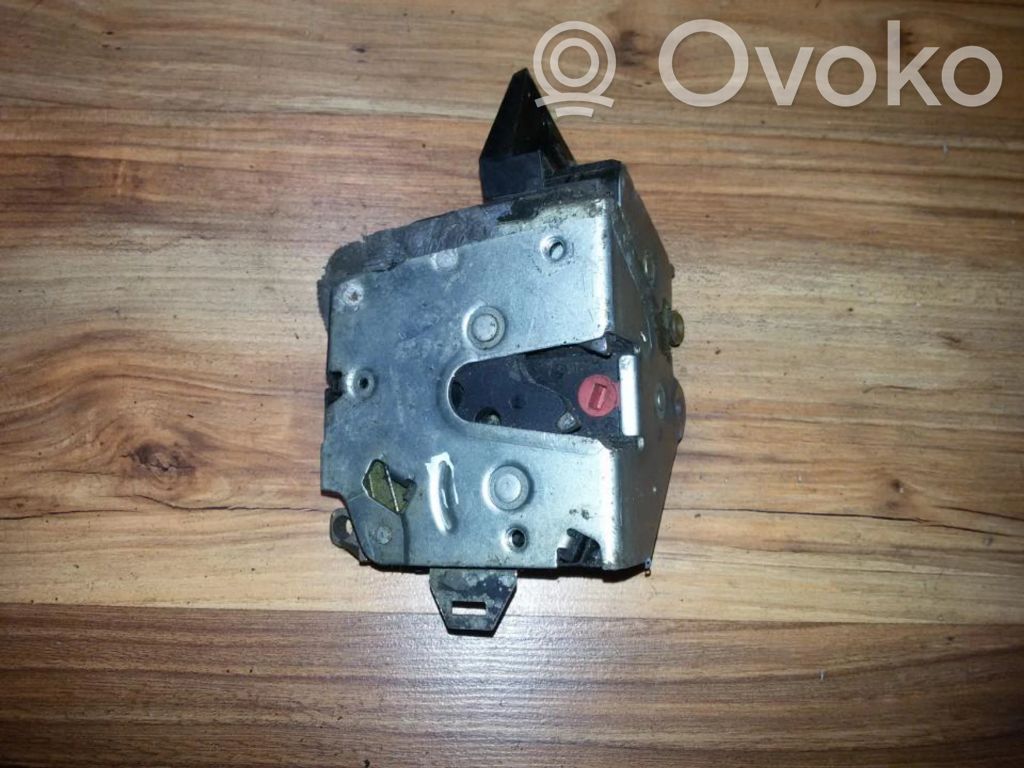 Cerradura de puerta trasera   8166245,8166245