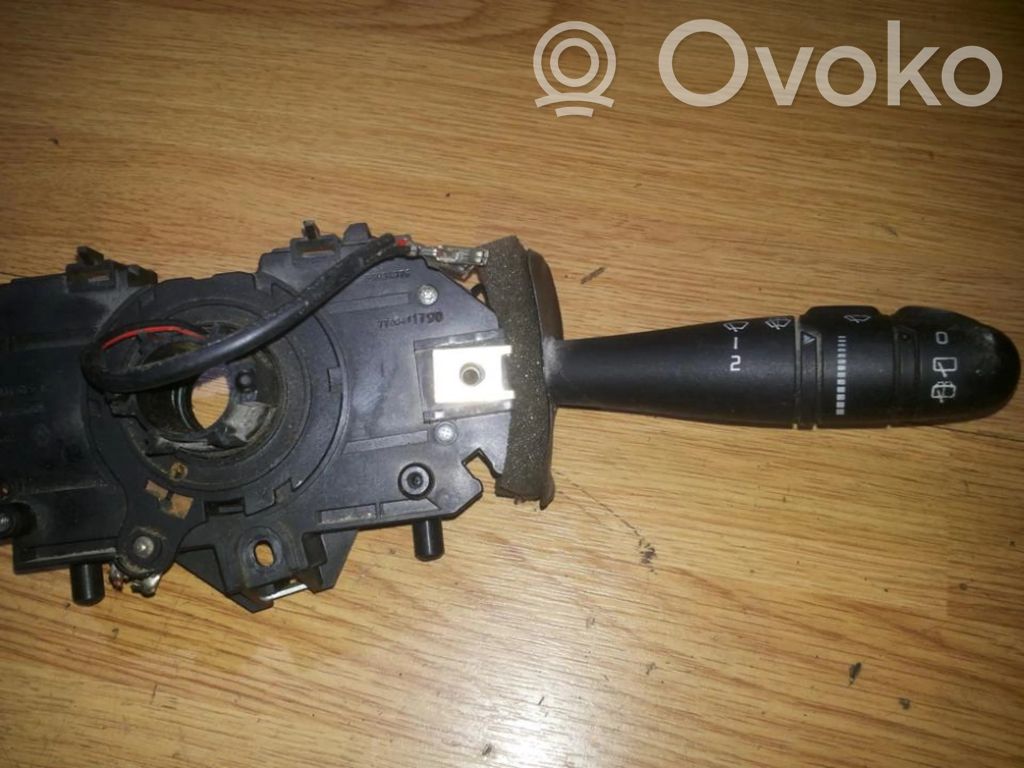 Renault Laguna I Leva comando tergicristalli