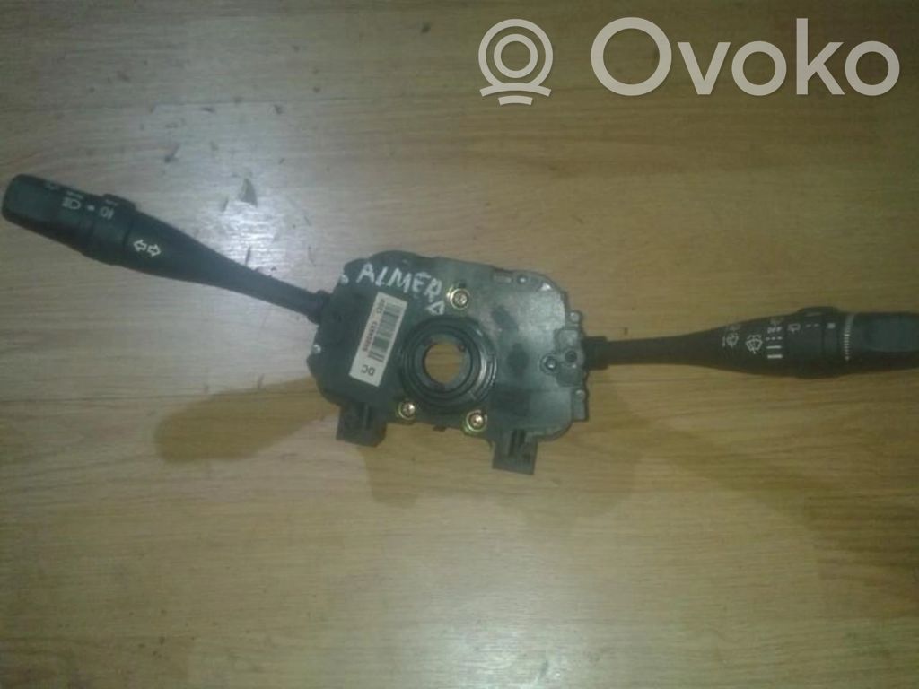Nissan Almera N16 Bloc semnalizator și ștergător parbriz 
