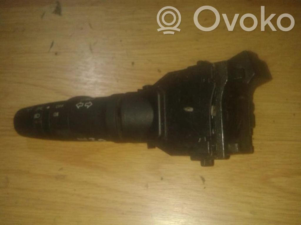 Commodo de clignotant   25560AV620,25560AV620