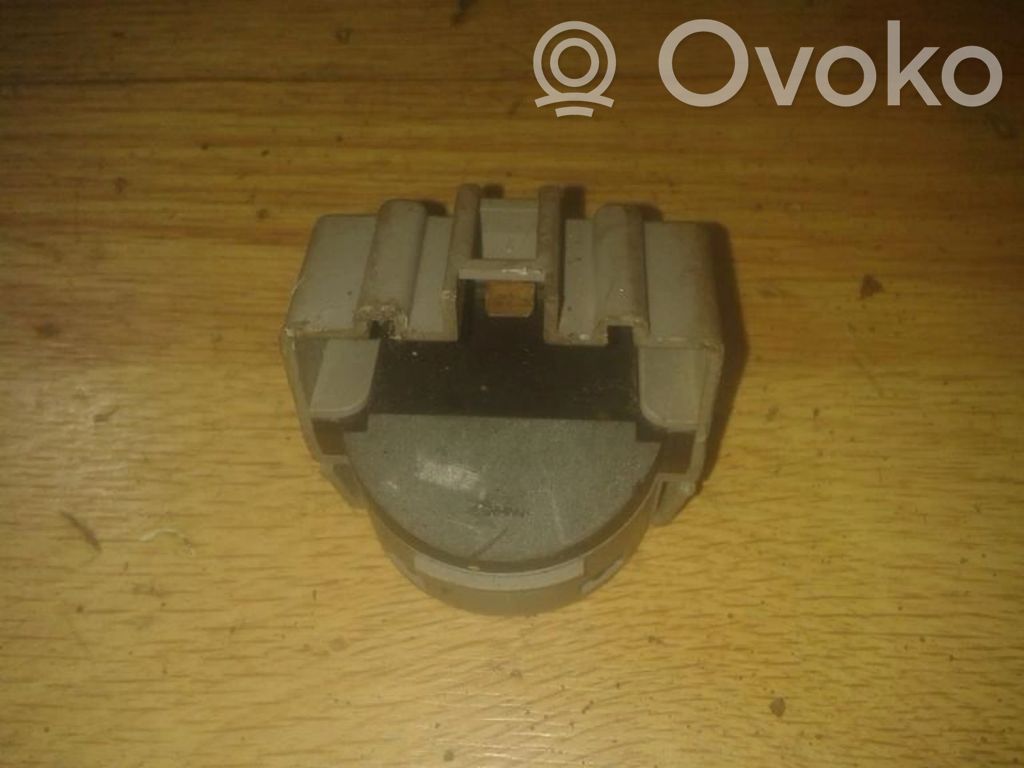 Ford Mondeo MK II Contatto blocchetto accensione