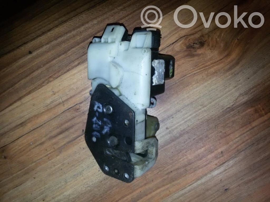 Rover 214 - 216 - 220 Serrure de porte avant