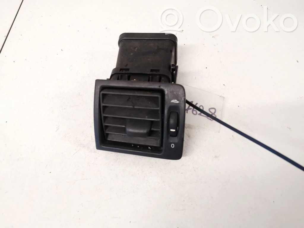 Volvo S40 Rejilla de ventilación central del panel 