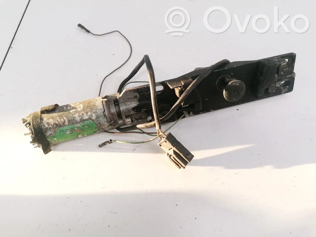 Tailgate/trunk/boot lock/catch/latch   8352202,8352202