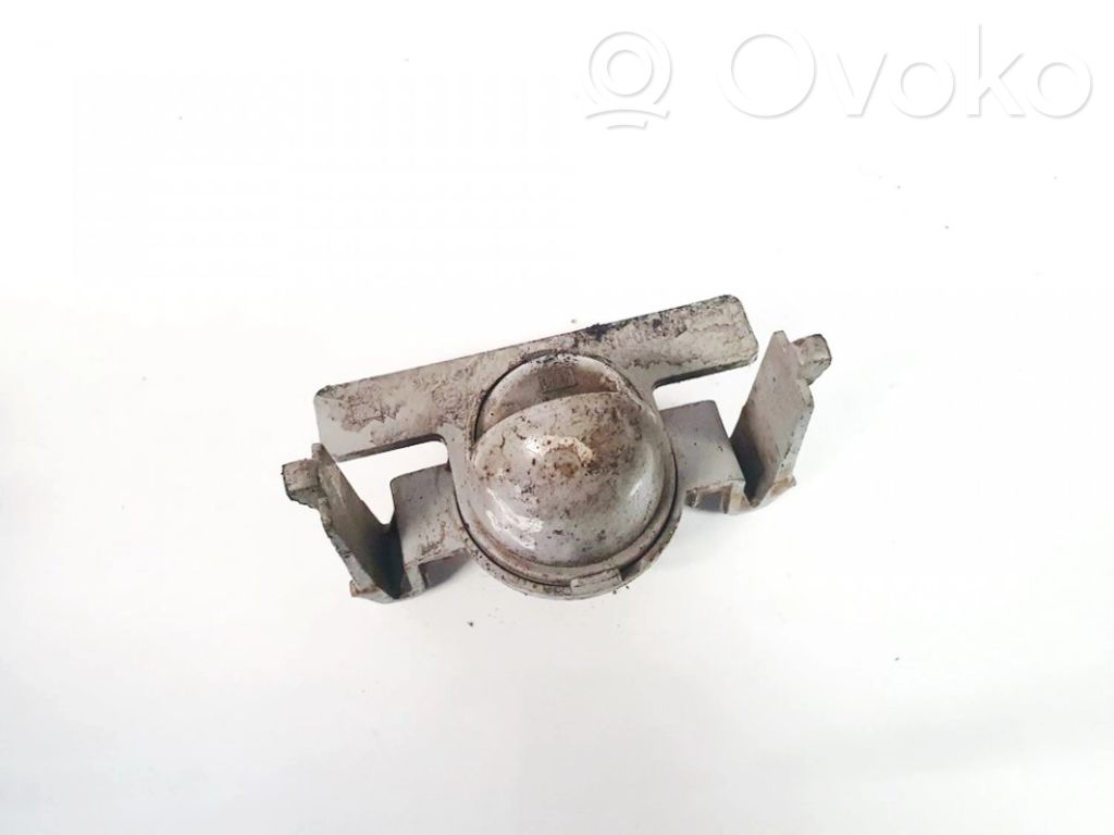 Mazda 121 Éclairage de plaque d'immatriculation 
