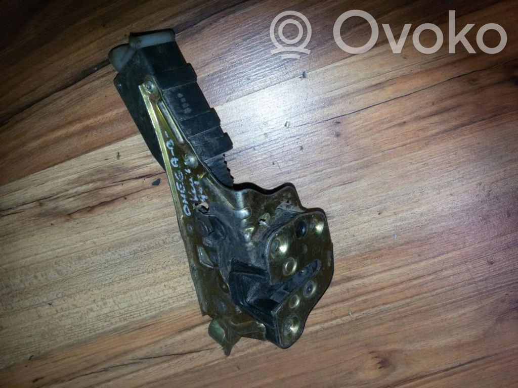 Opel Omega B1 Încuietoare ușă spate 