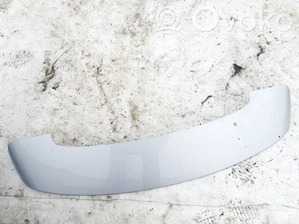 Toyota Avensis T270 Spoiler del portellone posteriore/bagagliaio