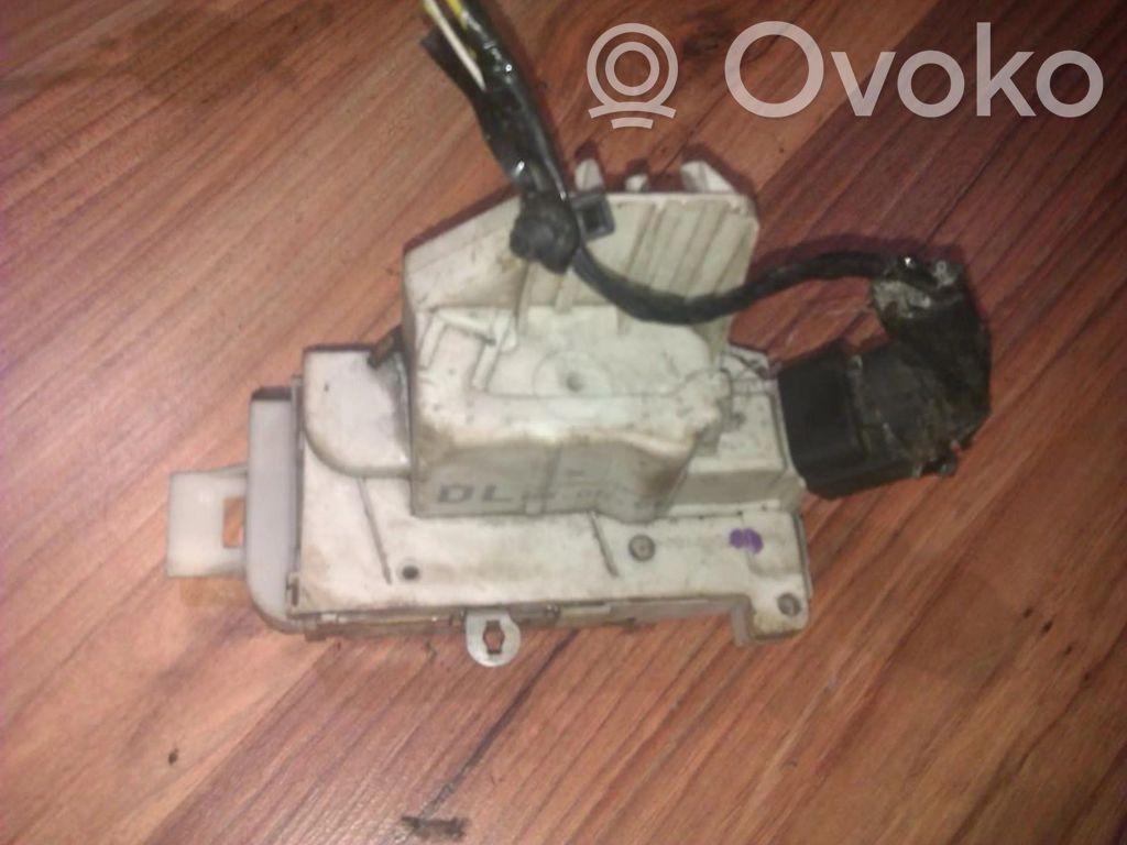 Cerradura de puerta trasera   XS41A26412CG,XS41A26412CG