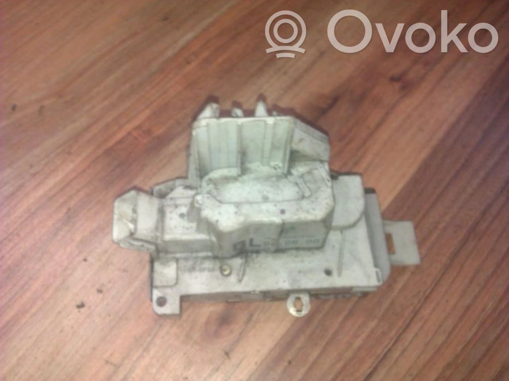 Etuoven lukko   XS41A26413CG,XS41A26413CG