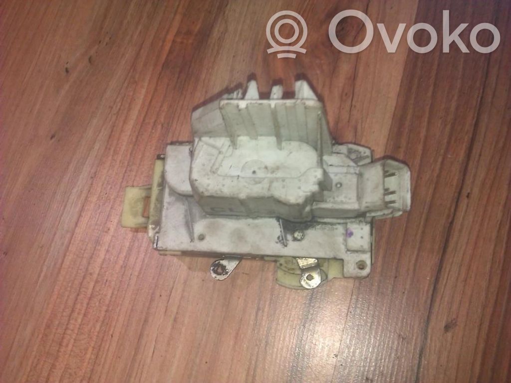 Etuoven lukko   XS41A21812CE,XS41A21812CE