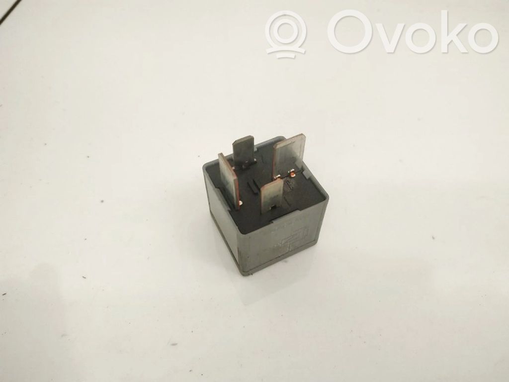 Alte relee   F80B14B192AA,F80B14B192AA,F80B14B192AA,F80B14B192AA,G1UHQ