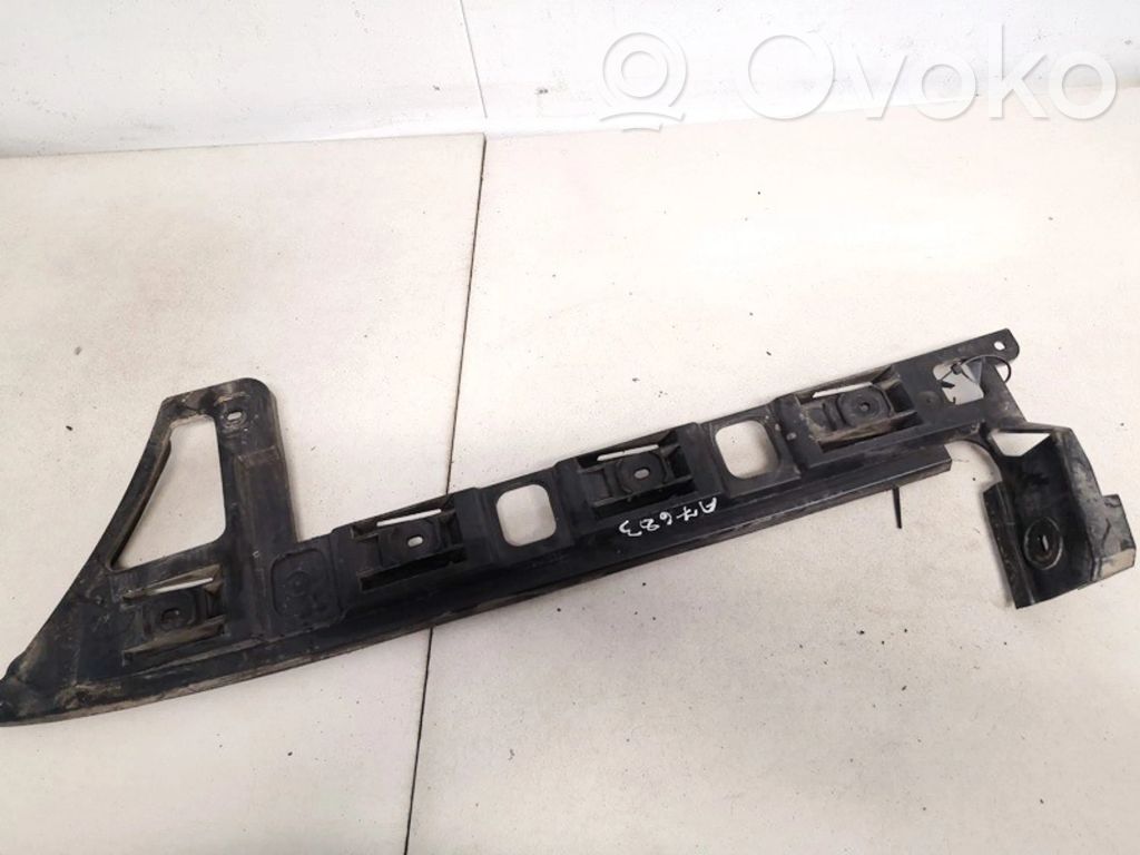 Volkswagen PASSAT B6 Staffa di rinforzo montaggio del paraurti posteriore 