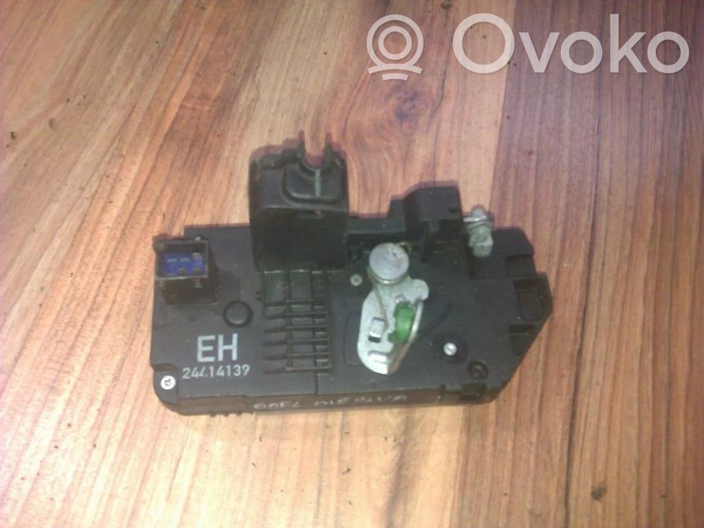 Opel Meriva A Etuoven lukko 
