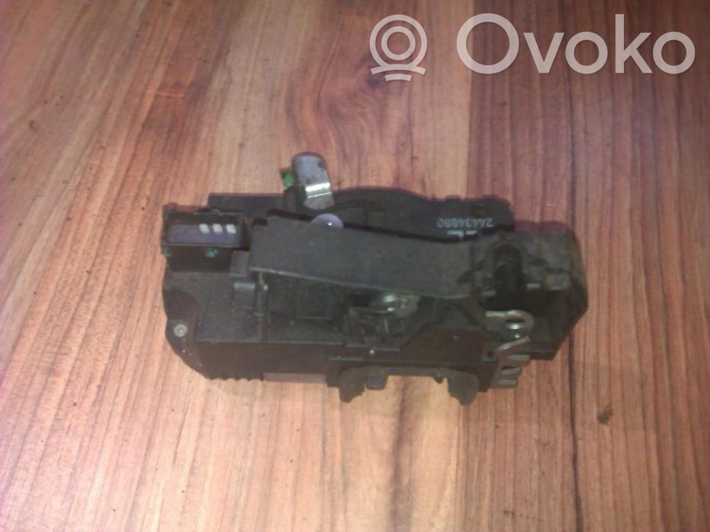 Opel Corsa C Încuietoare ușă față 