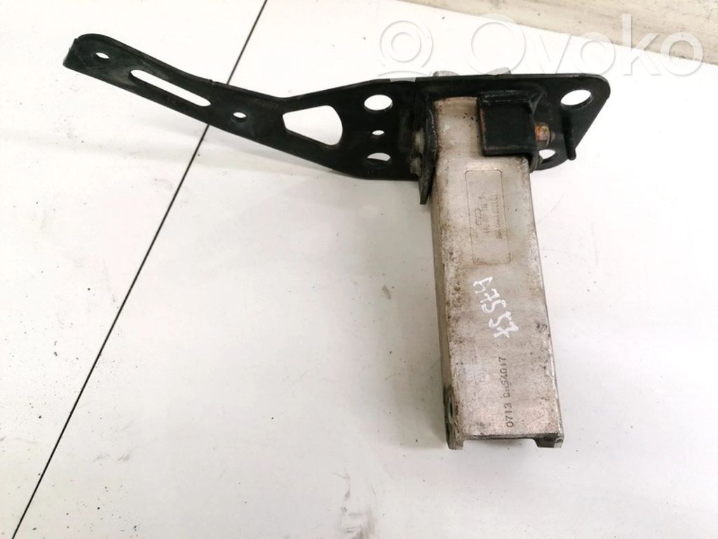 Audi A6 S6 C6 4F Staffa di rinforzo montaggio del paraurti anteriore 