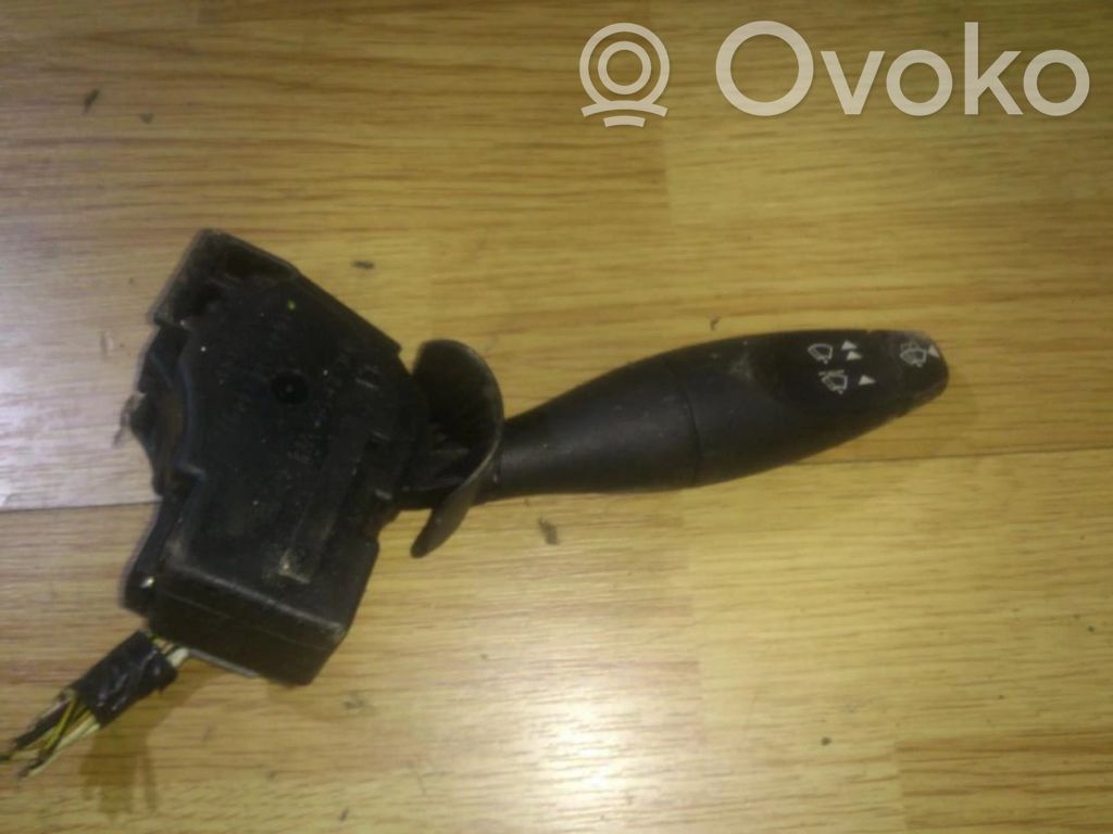 Ford Focus Manetă ștergător parbriz 