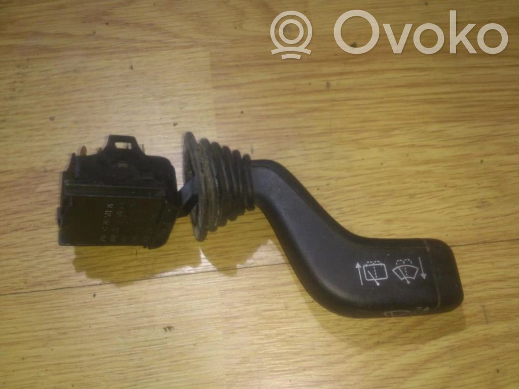 Opel Astra F Pyyhkijän vipu