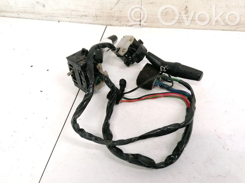 KIA Joice Commodo, commande essuie-glace/phare 