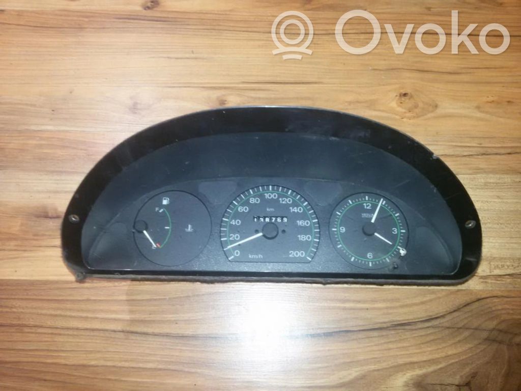 Fiat Punto (176) Vitezometru (grup de instrumente) 
