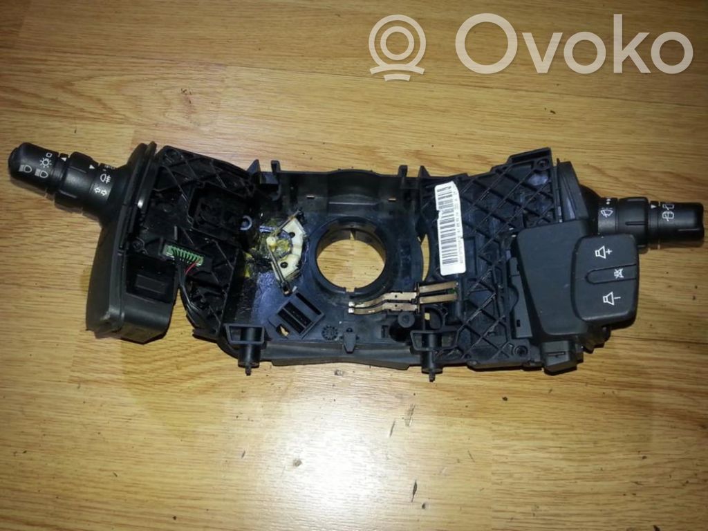 Renault Scenic II - Grand scenic II Leva/interruttore dell’indicatore di direzione e tergicristallo