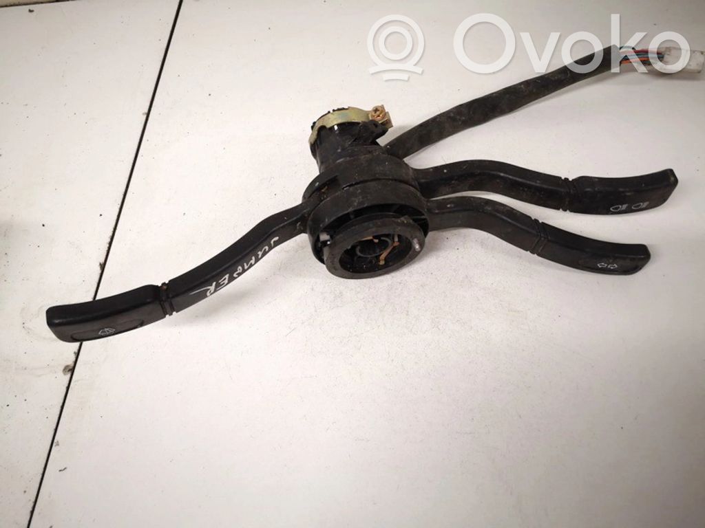 Fiat Uno Commodo, commande essuie-glace/phare
