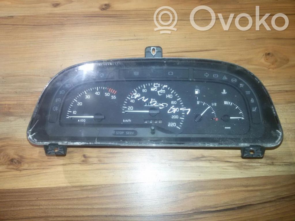 Renault Laguna I Speedometer (instrument cluster) 