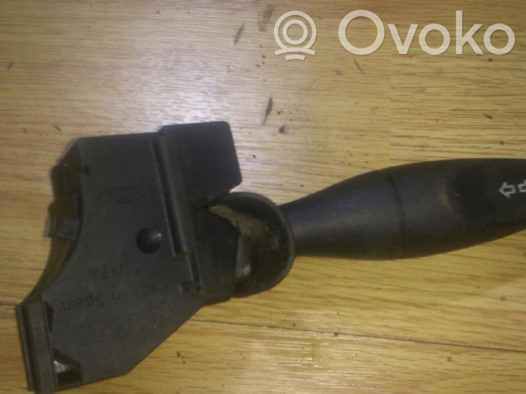 Ford Mondeo Mk III Manetă semnalizator