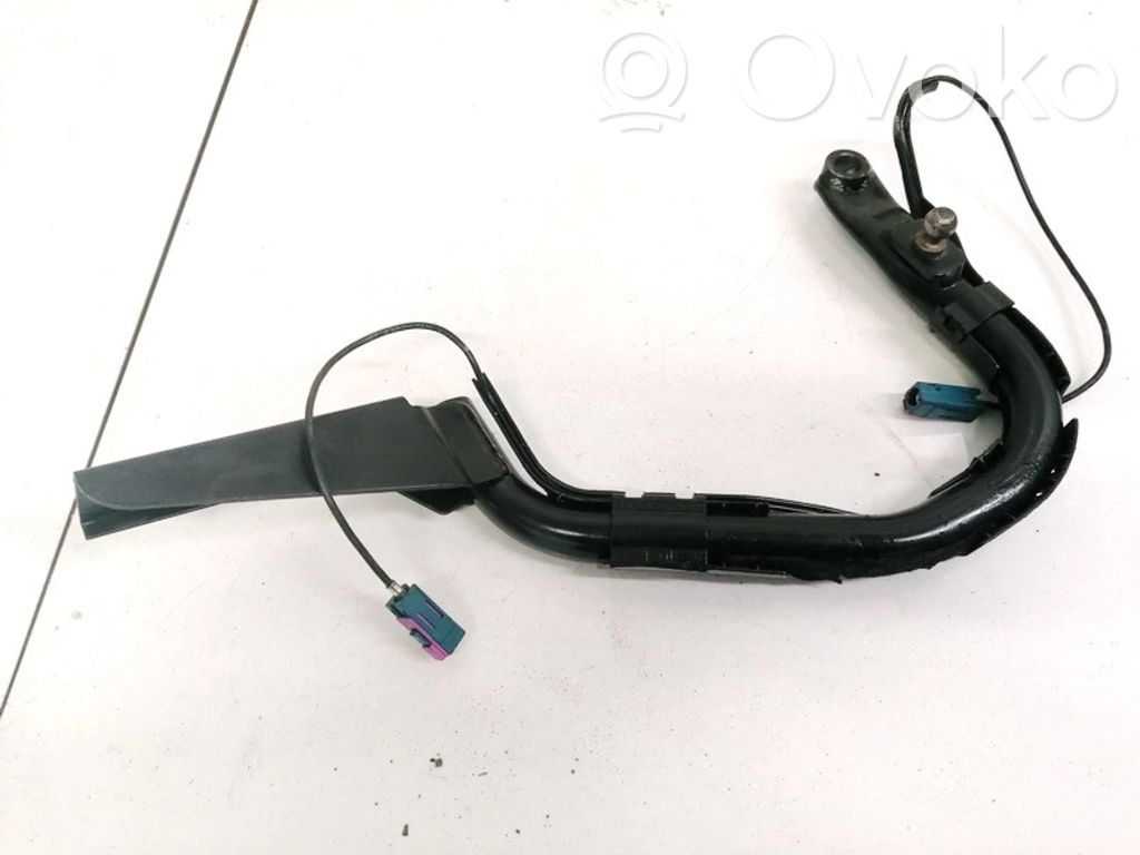 BMW 3 E46 Tailgate/trunk/boot hinge 