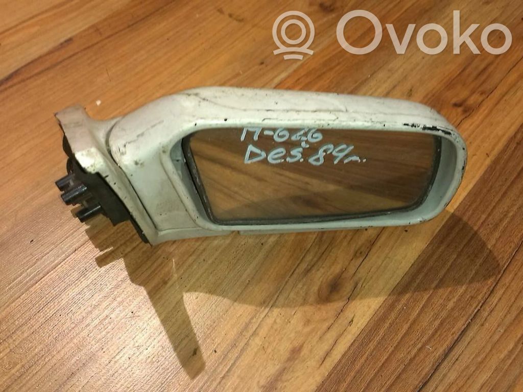 Front door electric wing mirror   E200734,E200734