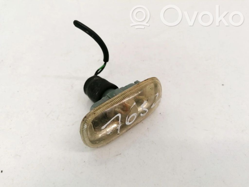 Audi A6 S6 C6 4F Indicatore di direzione del parafango anteriore