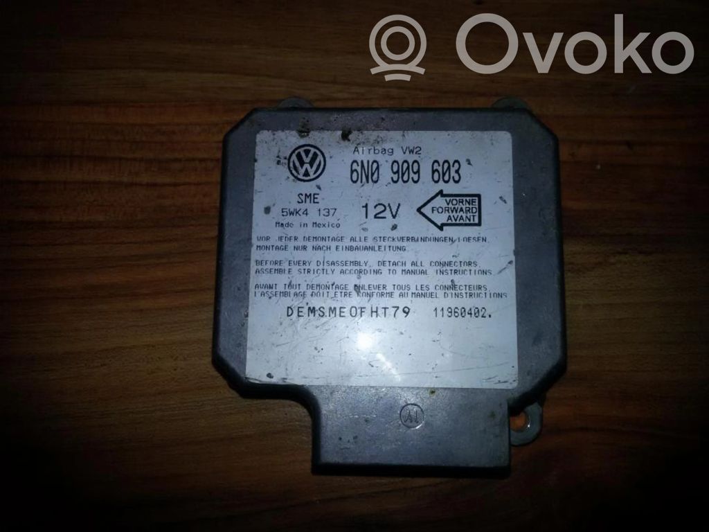 Volkswagen Vento Unitate/modul de comandă airbaguri 