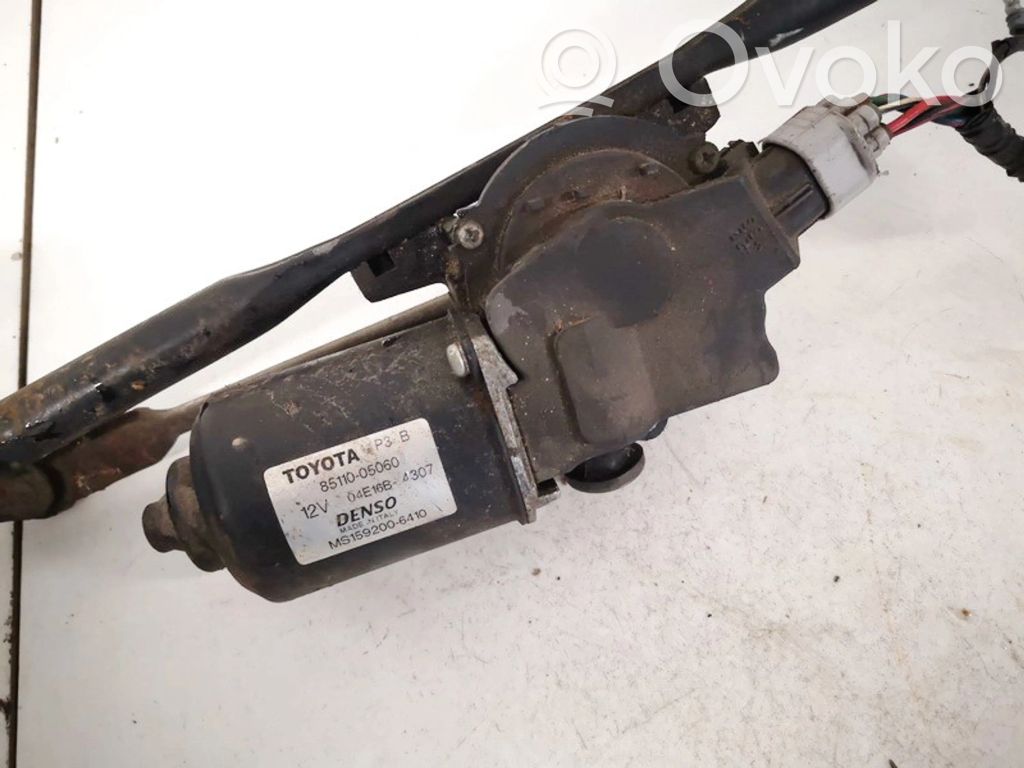 Toyota Avensis T250 Motor ștergător 