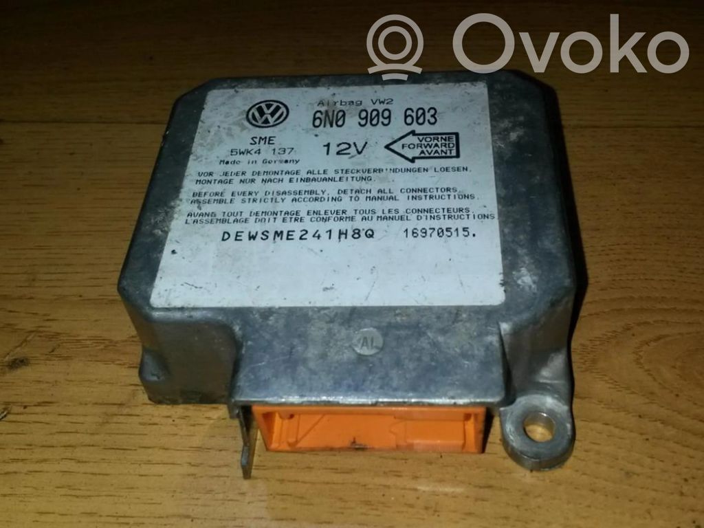 Volkswagen Golf III Unitate/modul de comandă airbaguri 