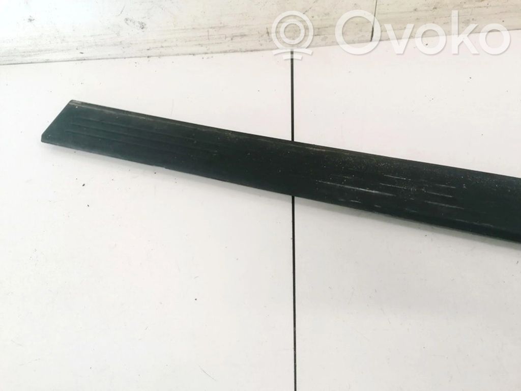 Hyundai Coupe Capac prag față 