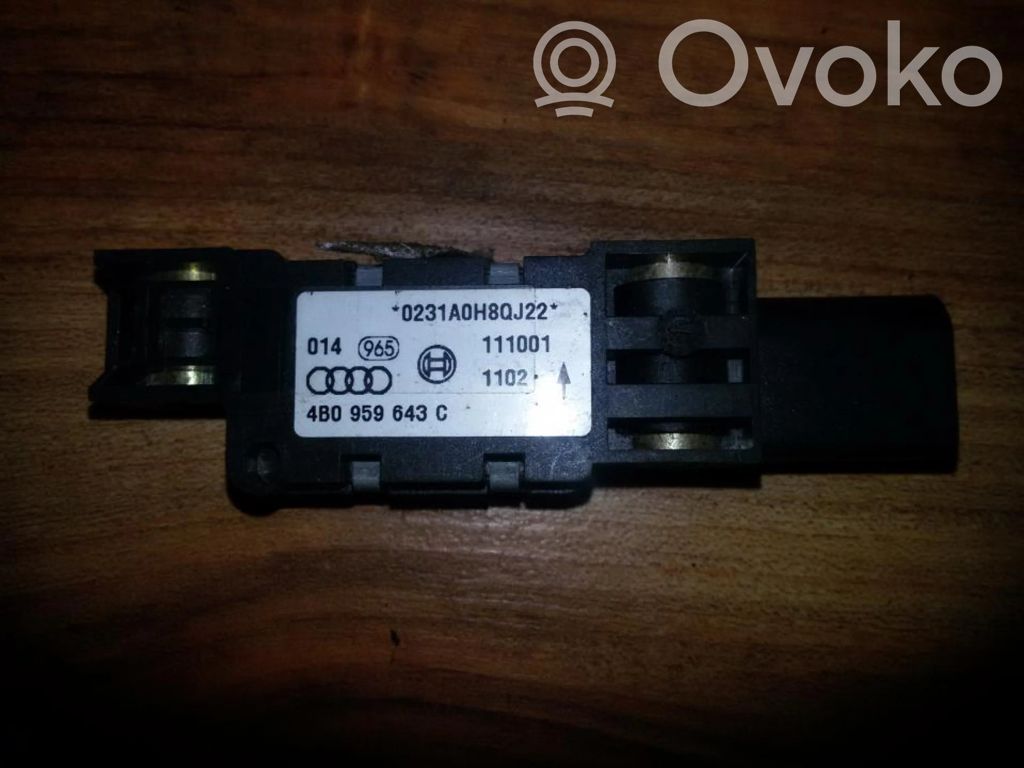 Audi A4 S4 B6 8E 8H Sensore d’urto/d'impatto apertura airbag