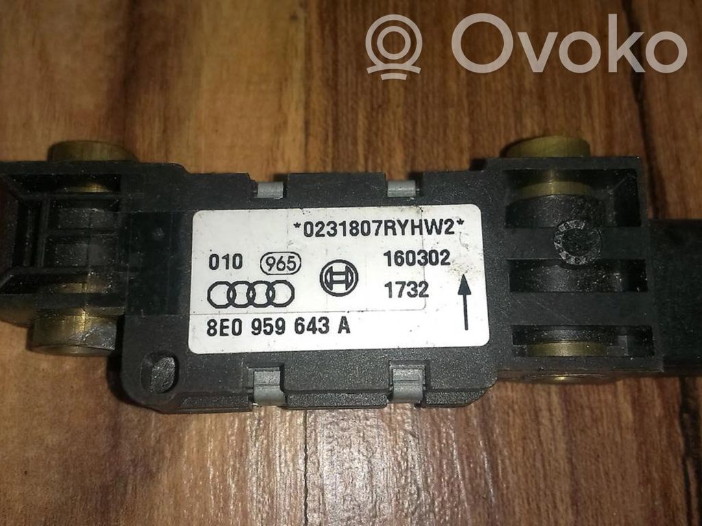 Sensor impacto/accidente para activar Airbag   8E0959643A,8E0959643A
