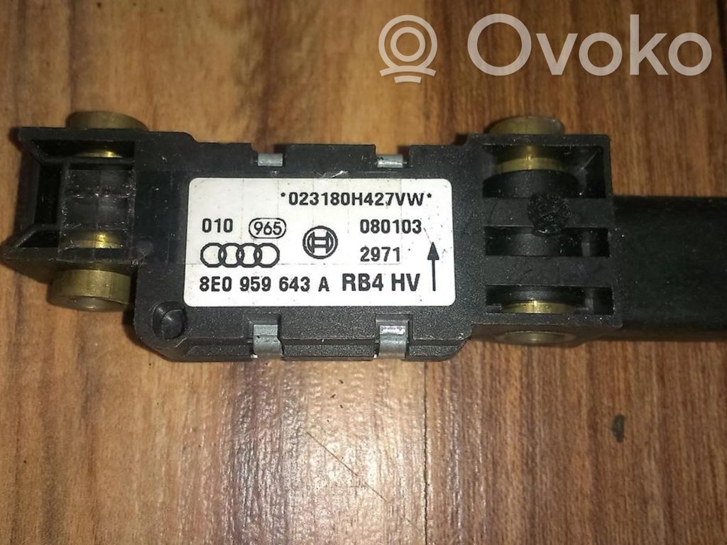 Sensor impacto/accidente para activar Airbag   8E0959643A,8E0959643A