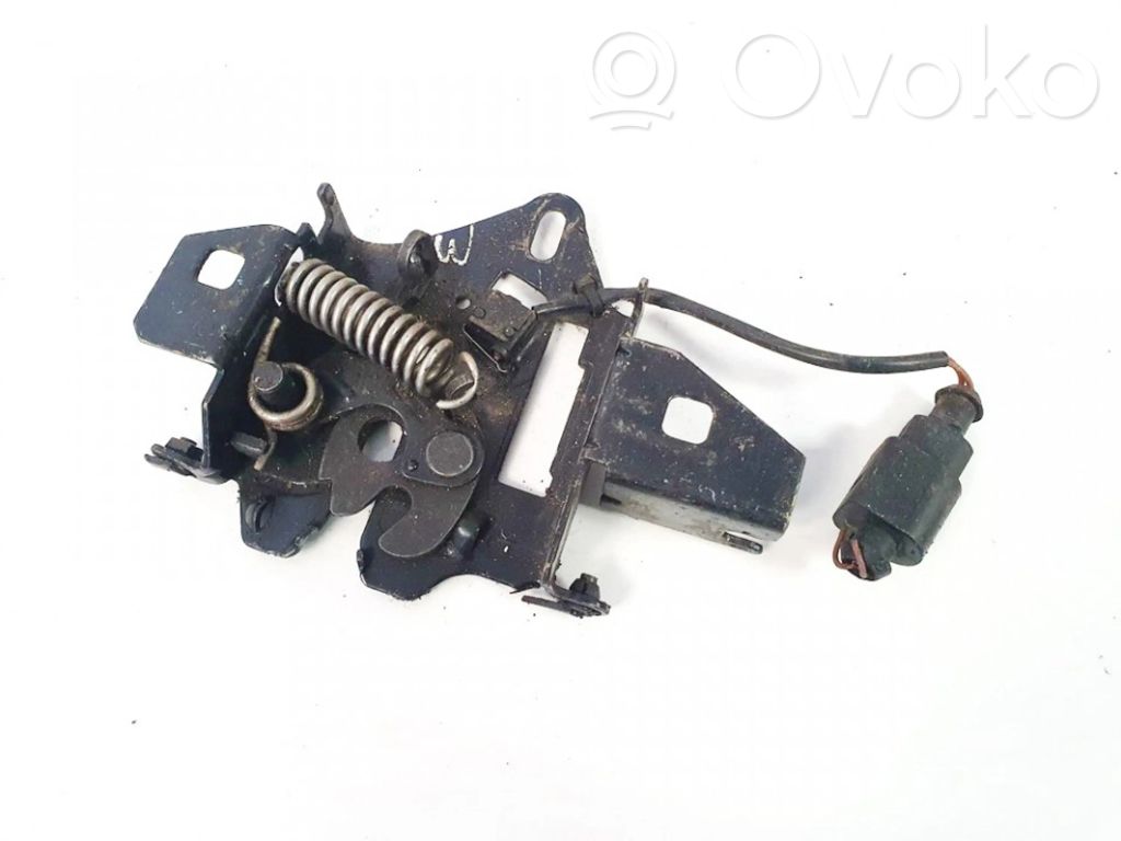 Volkswagen PASSAT B5 Chiusura/serratura vano motore/cofano
