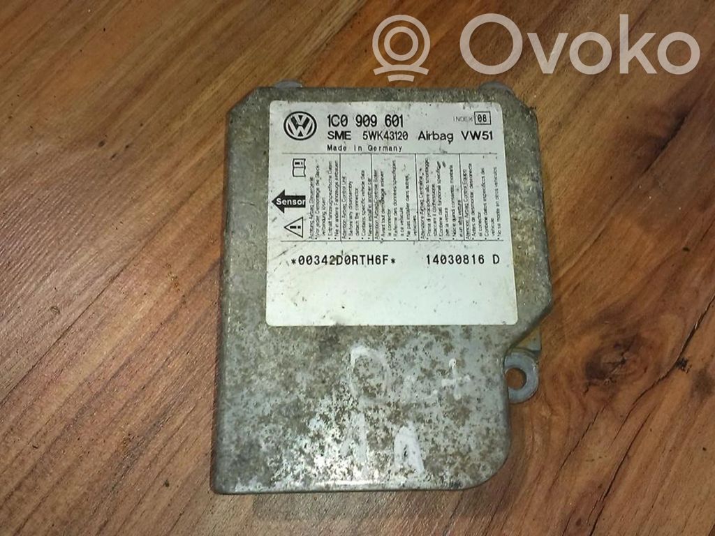 Volkswagen Golf IV Centralina/modulo airbag