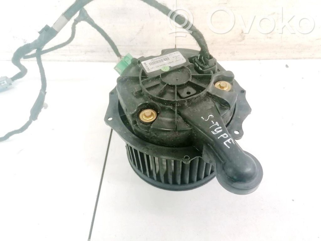 Jaguar S-Type Lämmittimen puhallin 