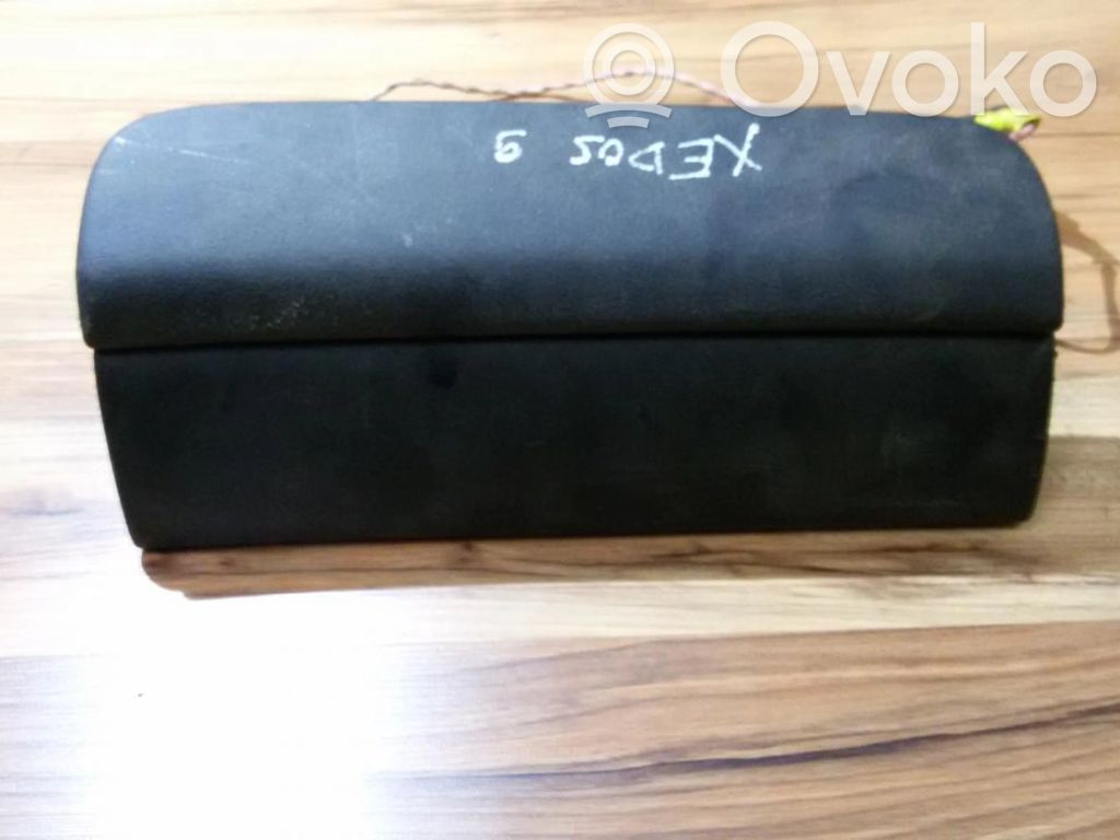 Airbag del pasajero   2003480B,TRWVSSITA0457K50D,2003480B,CMZ3024I10156,TA0457K50D,VSSI