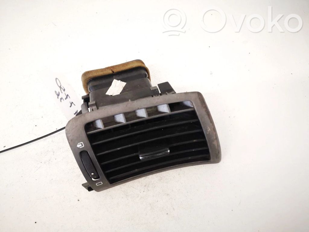 Peugeot 407 Griglia di ventilazione centrale cruscotto