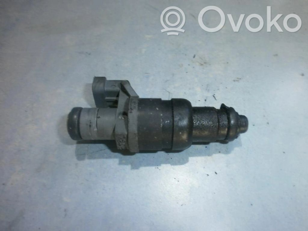 Opel Astra G Inyector de combustible 