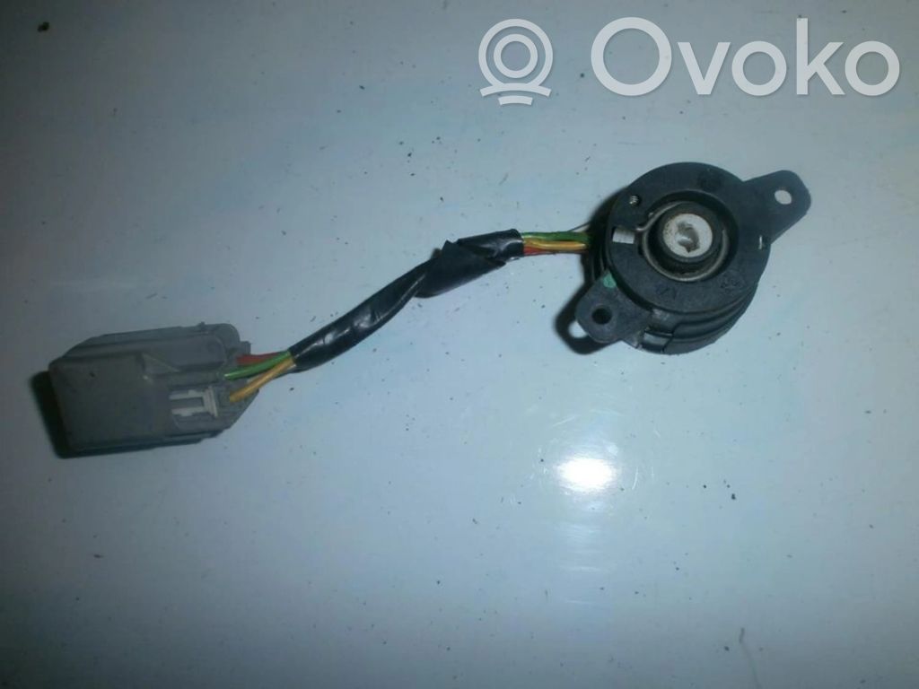 Ford Mondeo MK II Contatto blocchetto accensione