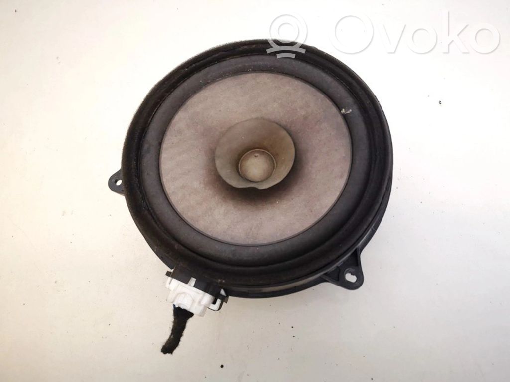 Mazda 2 Altavoz de la puerta delantera 