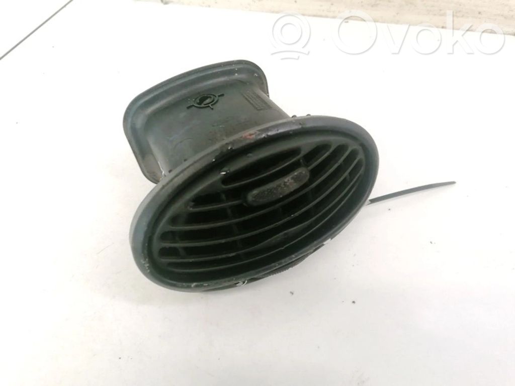Ford Focus Griglia di ventilazione centrale cruscotto