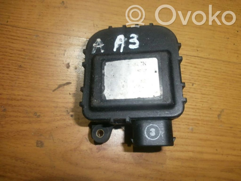 Audi A3 S3 8L Motor/actuator clapetă aer 
