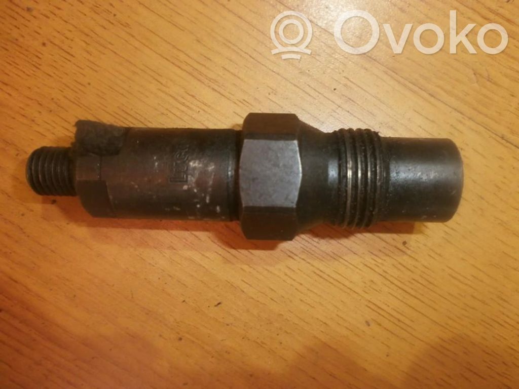 Ford Mondeo MK II Injector combustibil 